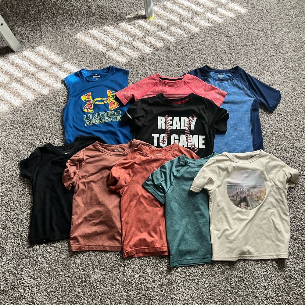 Boys active T-Shirts Set size 5/6